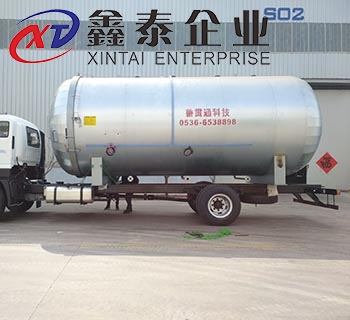 膠鞋草莓视频APP在线下载